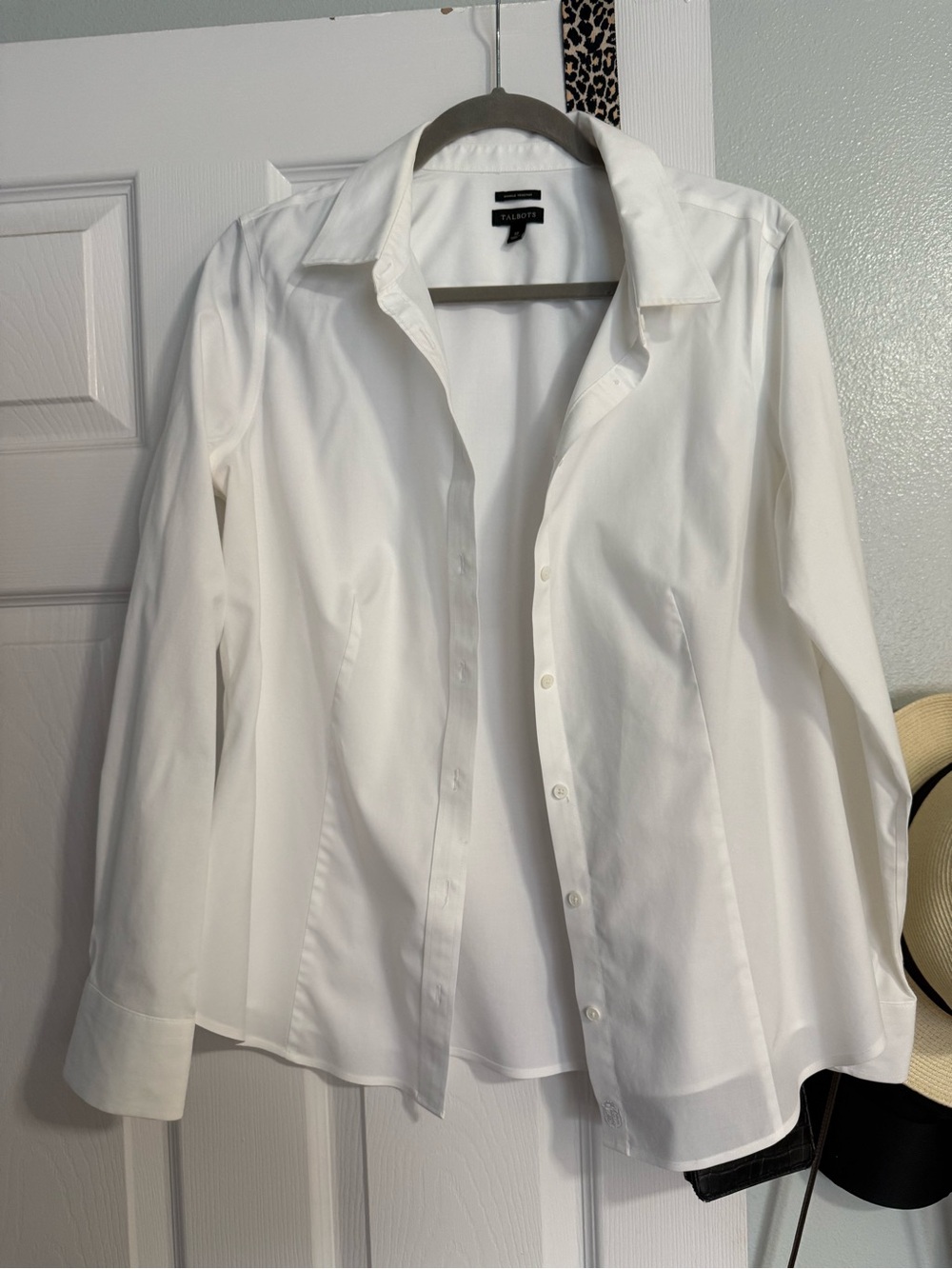 Talbots White Button-Front Collared Shirt